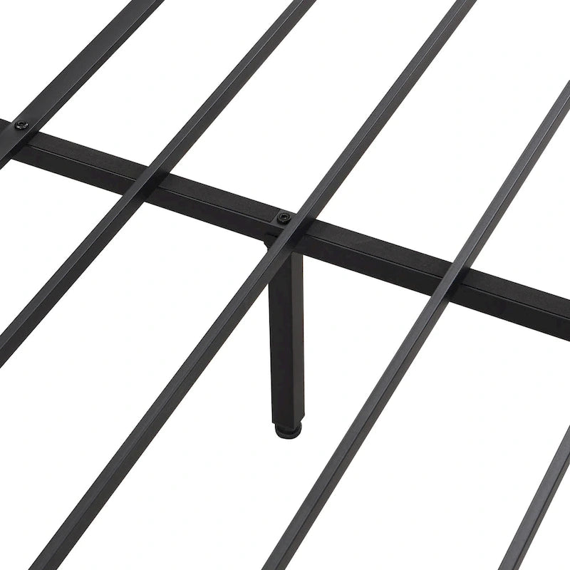 Lit King Size en métal noir et marron avec tête de lit en bois et éclairage LED