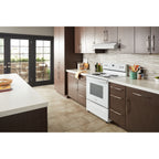 Cuisinière électrique Whirlpool 30 (YWFC315S0JW) - Blanche