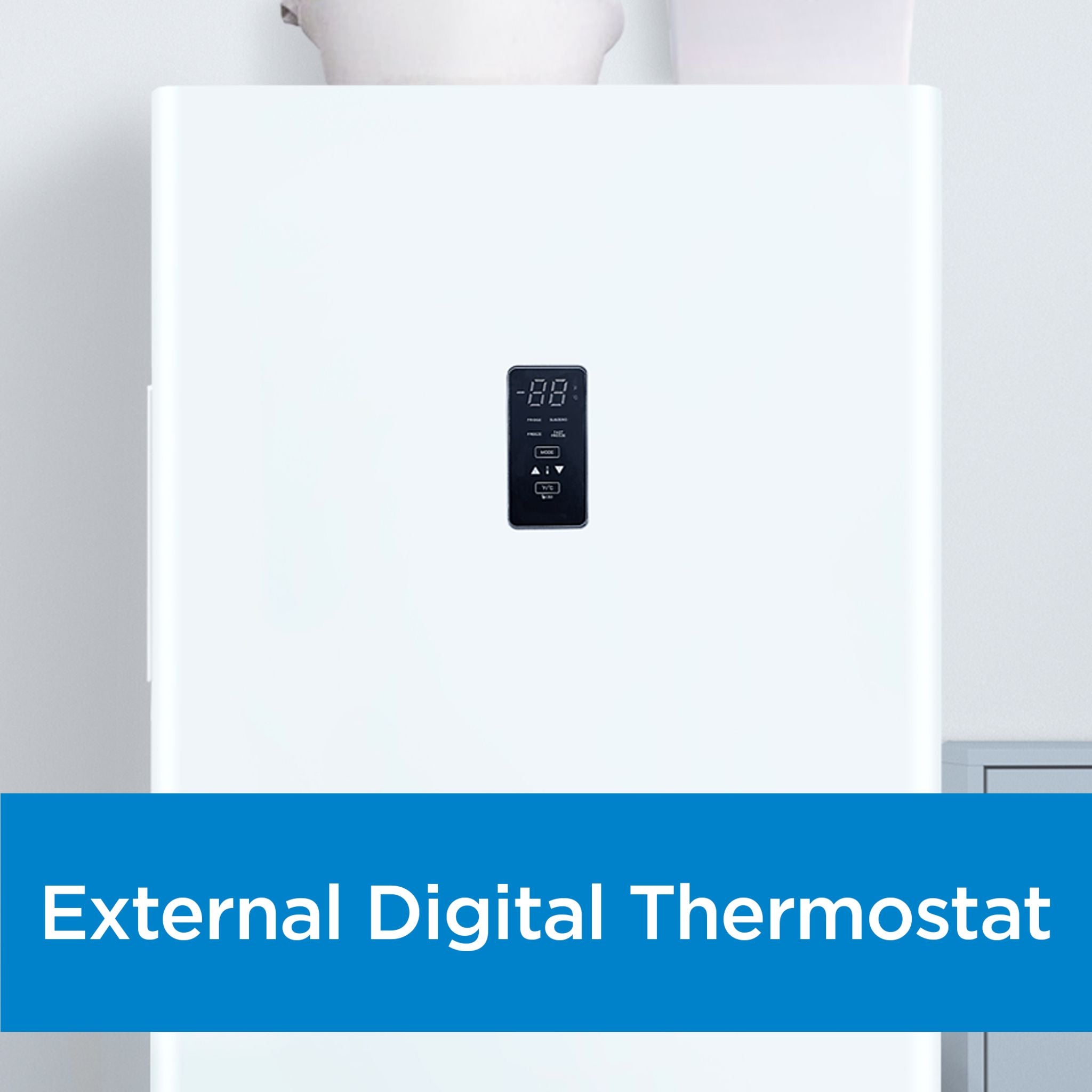 Congélateur vertical Danby (DUF140A1WDB) - Blanc