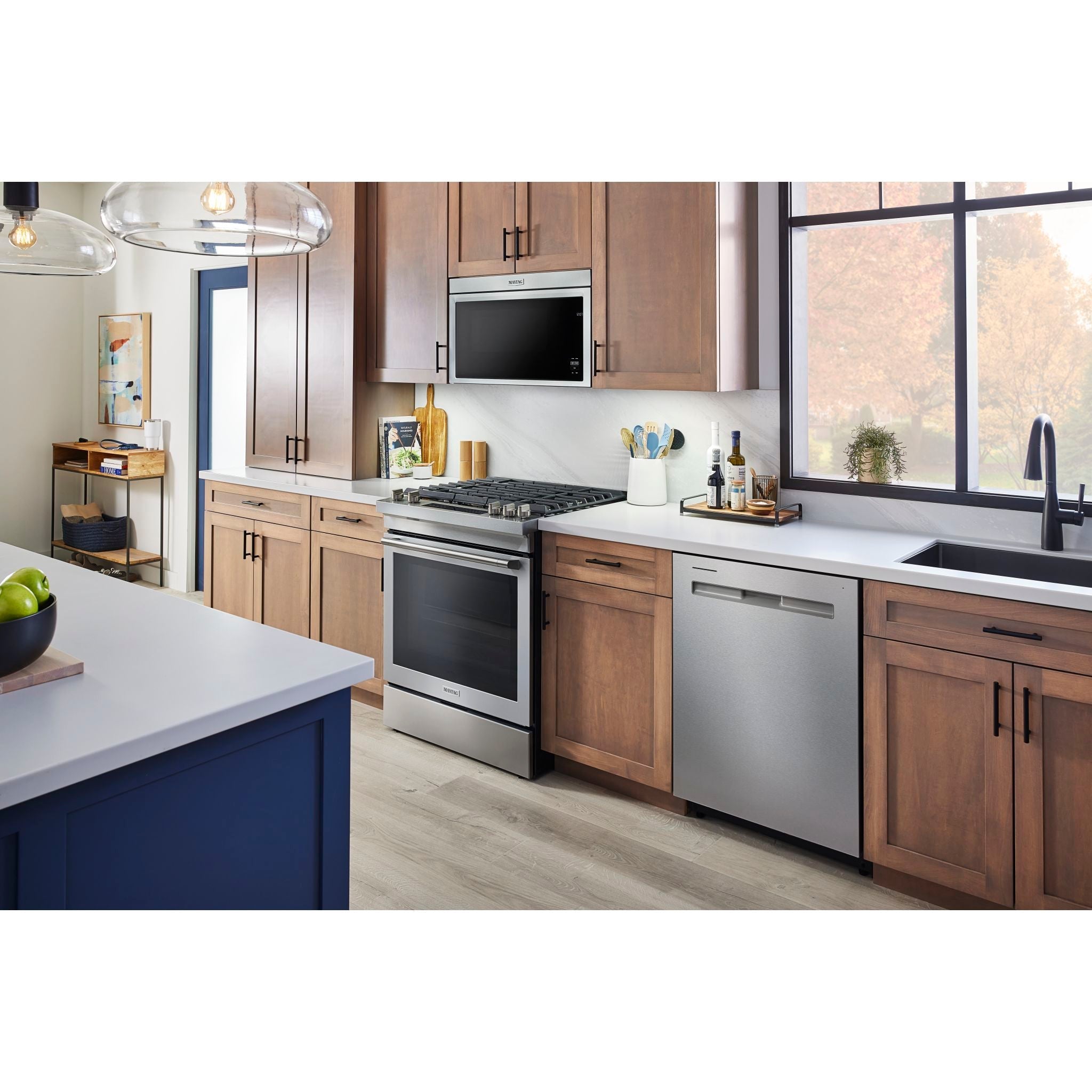 Micro-ondes Maytag à hotte intégrée (YMMMF6030PZ) - Acier inoxydable anti-traces de doigts