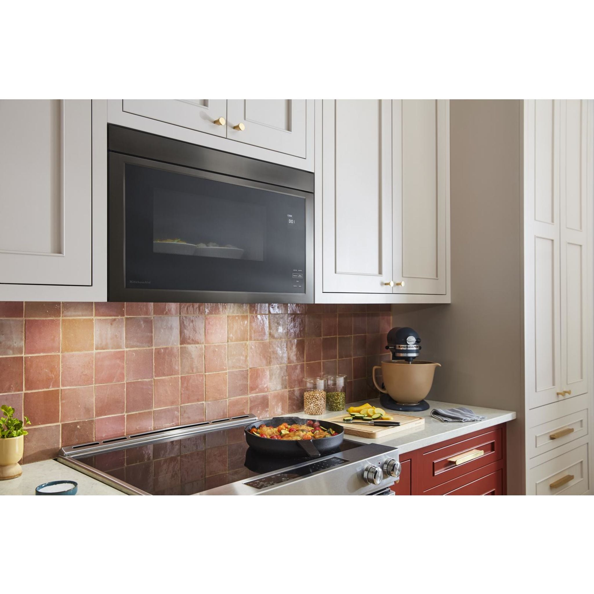 Micro-ondes KitchenAid à hotte intégrée (YKMMF330PBS) - Noir inox