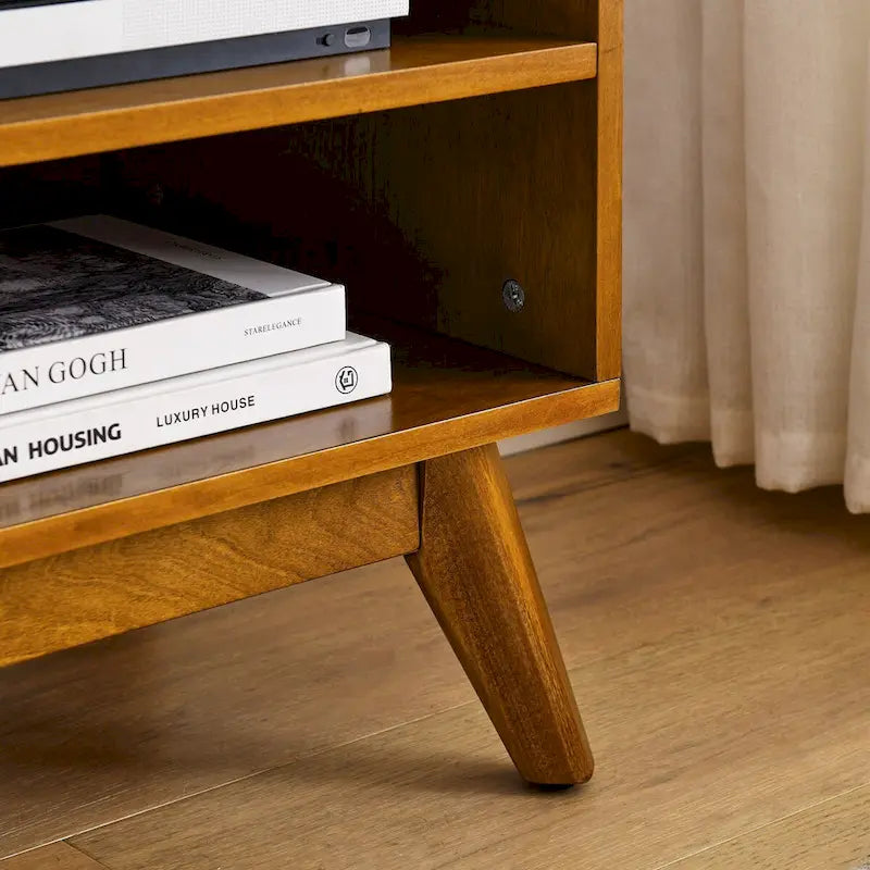 Meuble TV en rotin de 150 cm pour téléviseur de 165 cm, meuble multimédia, pieds en bois massif et portes en rotin - Bois clair